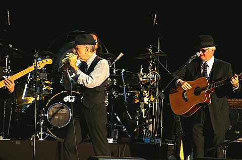 Leonard Cohen Concert 049.jpg