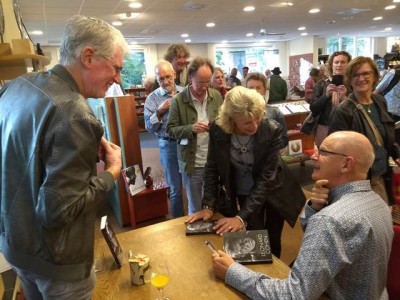 Booksigning in The Netherlands, Wybe and Willy Lageveen and the autor Frank Kazenbroot